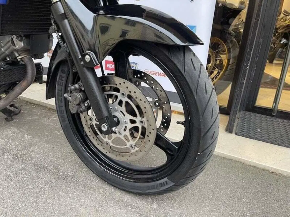 Suzuki V-Strom 650DL (2004 - 06) (11)
