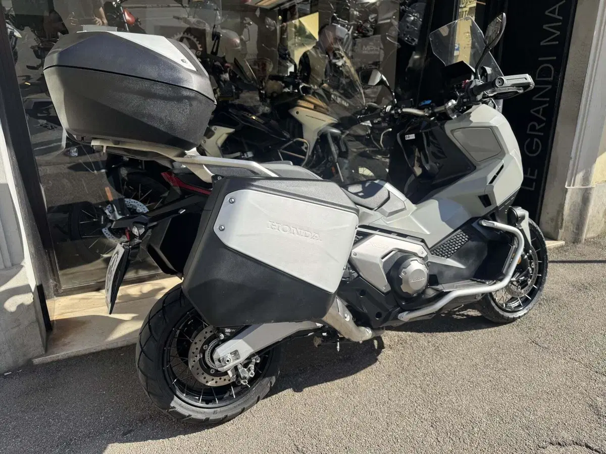 Honda X-ADV 750 (2025 - 26) (13)