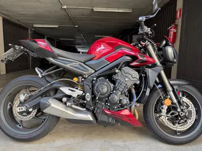 Triumph Street Triple 765 RS (2023 - 26) usata