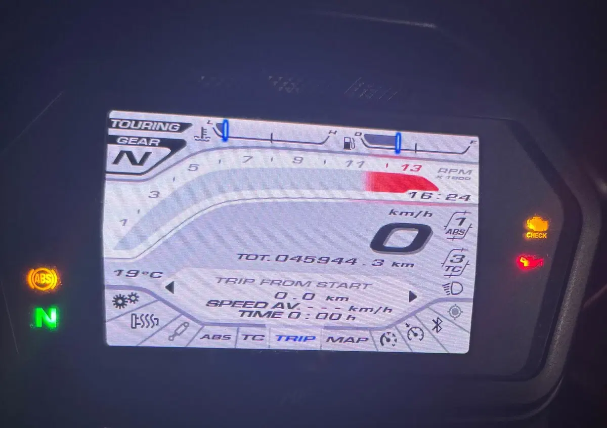 MV Agusta Turismo Veloce 800 (2020) (8)