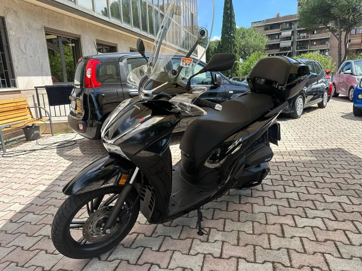 Honda SH 350 Sport (2021 - 24) (3)