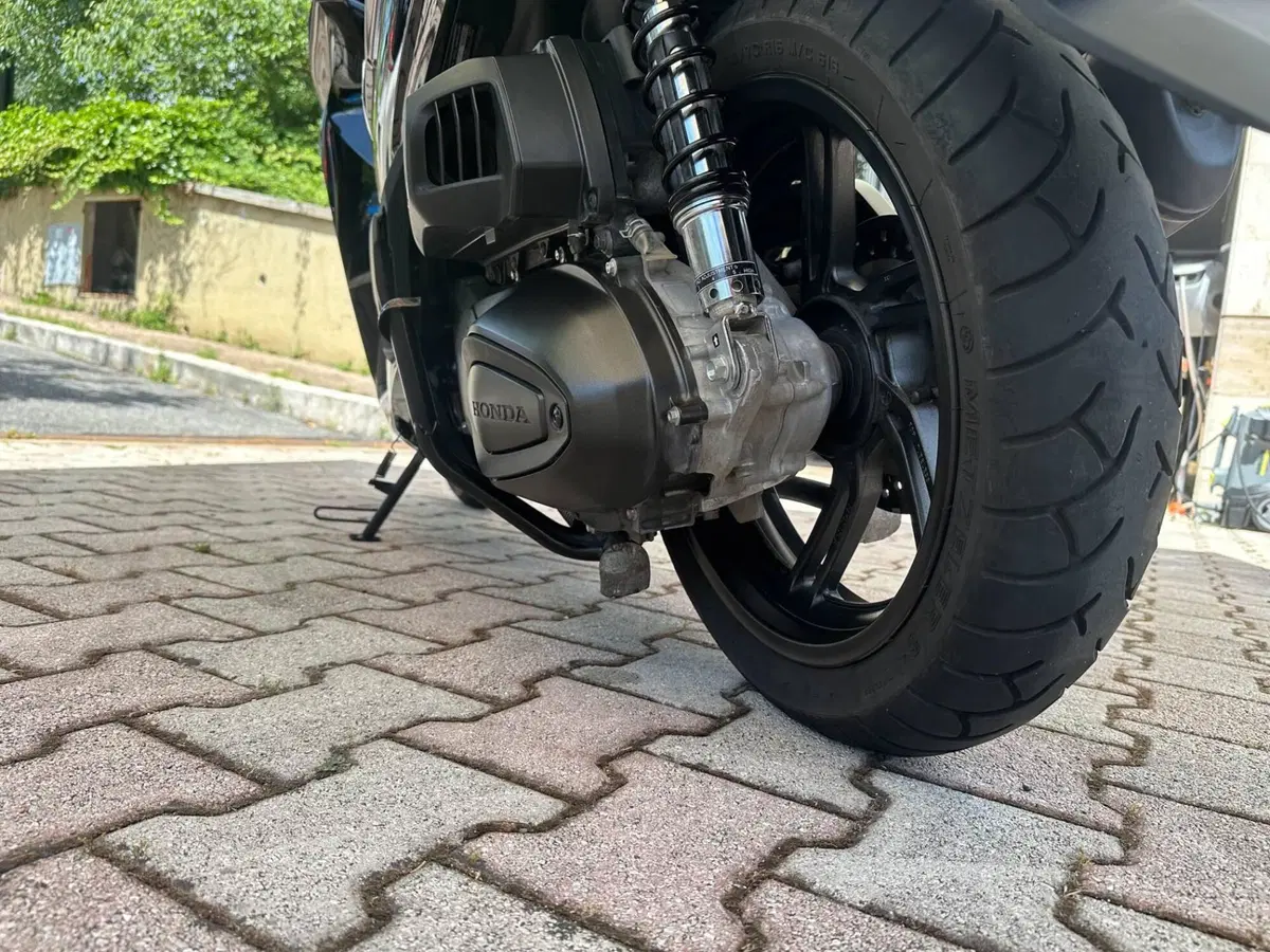 Honda SH 350 Sport (2021 - 24) (9)