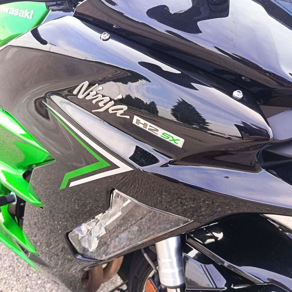 Kawasaki Ninja H2 SX SE Performance (2022) (11)