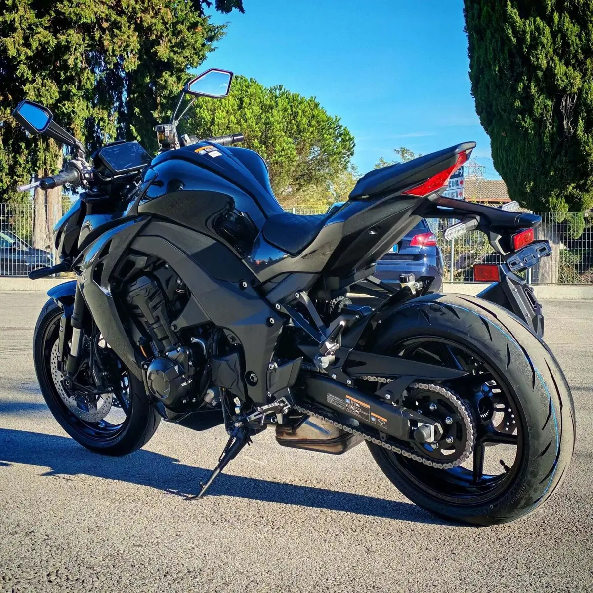 Kawasaki Z 1100 (2026) (4)