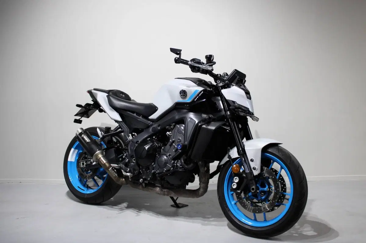 Yamaha MT-09 (2024 - 26) (2)