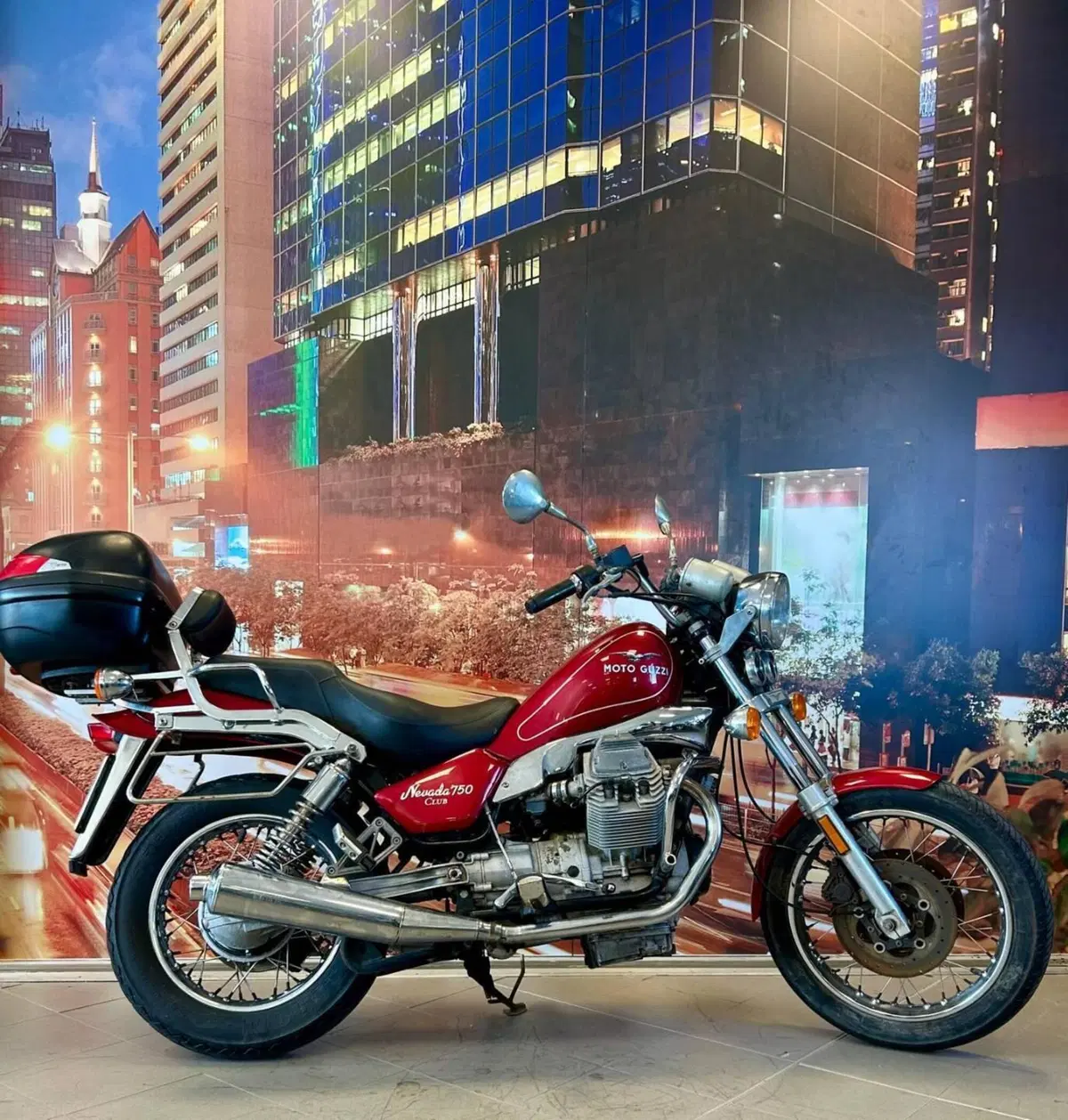 Moto Guzzi Nevada 750 Club (2002 - 06)