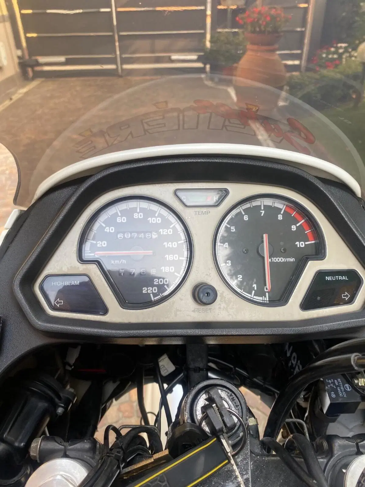 Yamaha Super tenere 750 (5)