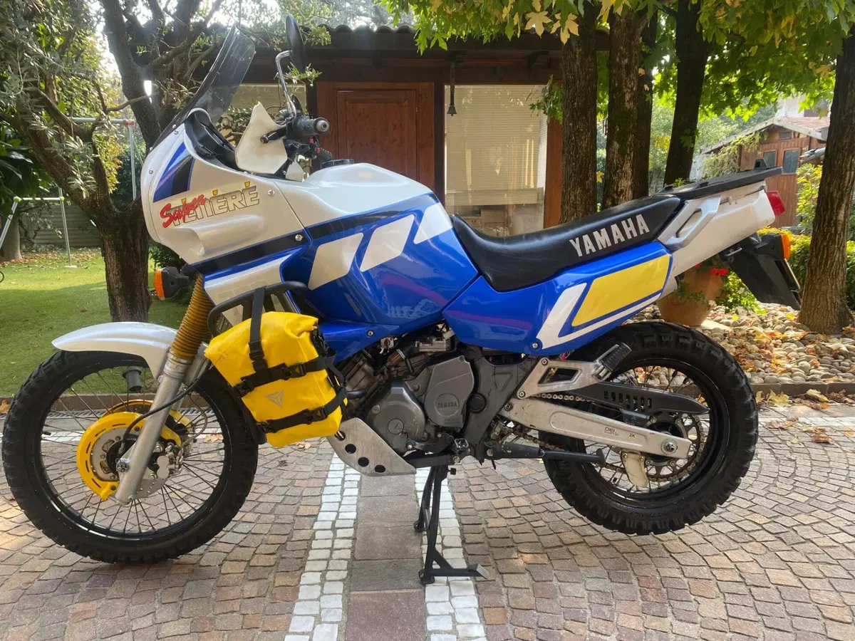 Yamaha Super tenere 750 (7)