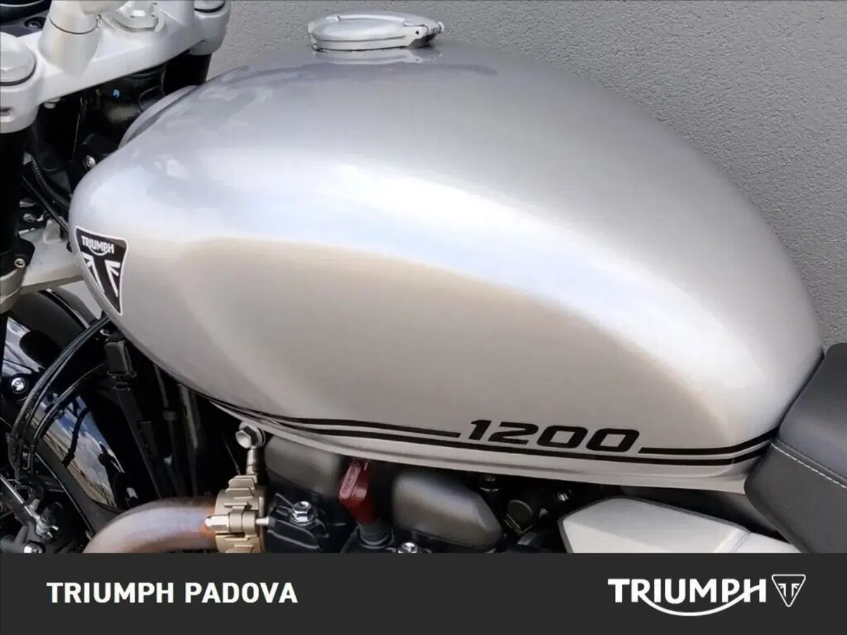 Triumph Speed Twin 1200 (2025 - 26) (9)