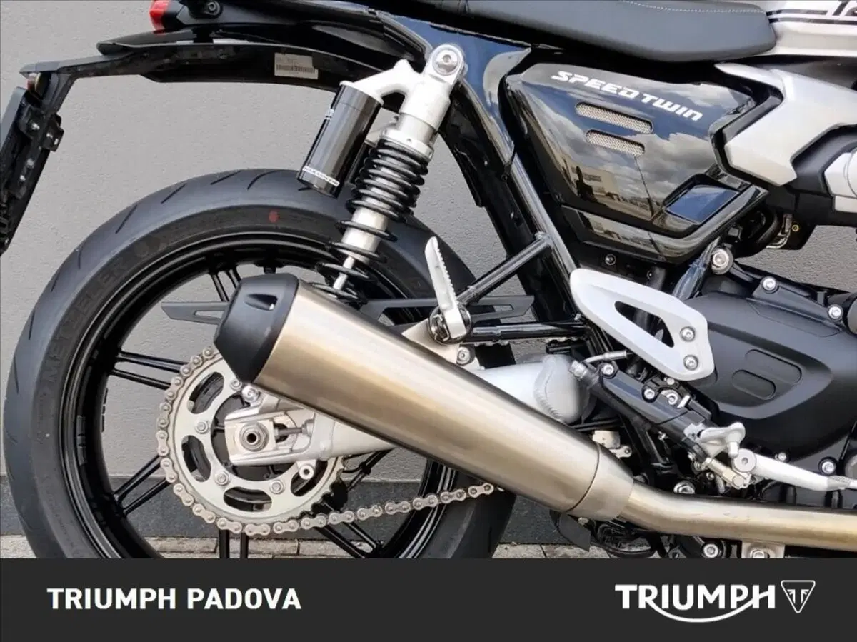 Triumph Speed Twin 1200 (2025 - 26) (2)