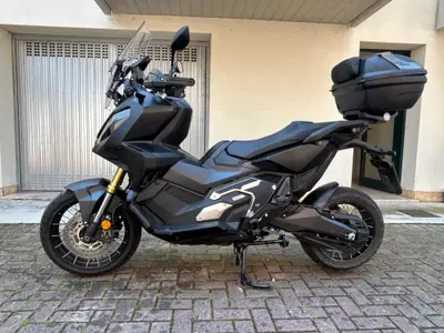 Honda X-ADV 750 DCT (2021 - 24) usata