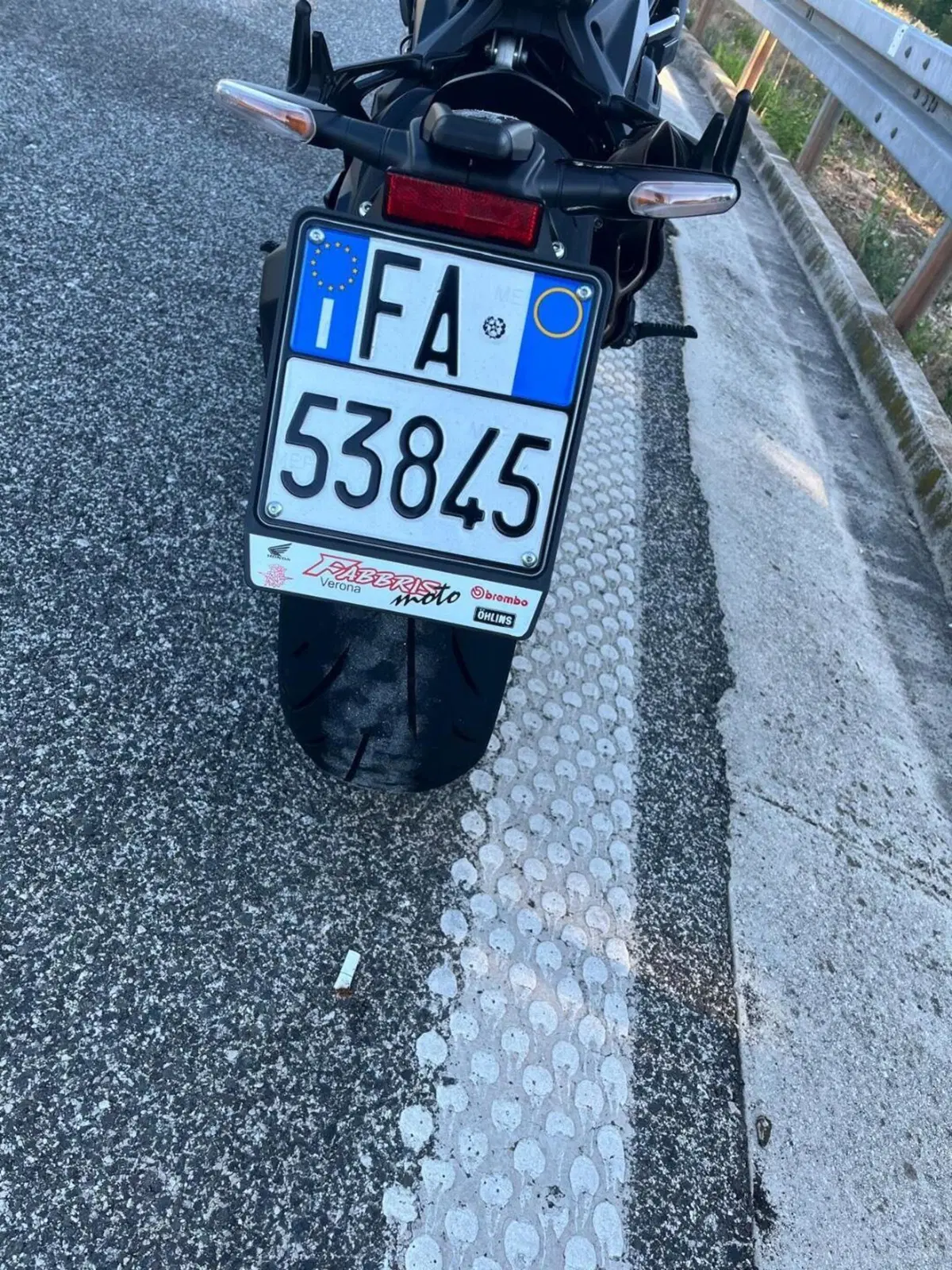 MV Agusta Brutale 800 Rosso (2021 - 23) (7)