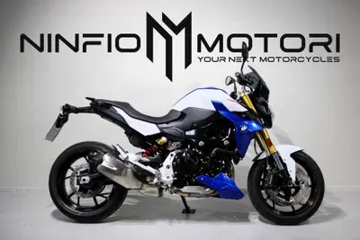 Bmw F 900 R (2021 - 24) usata