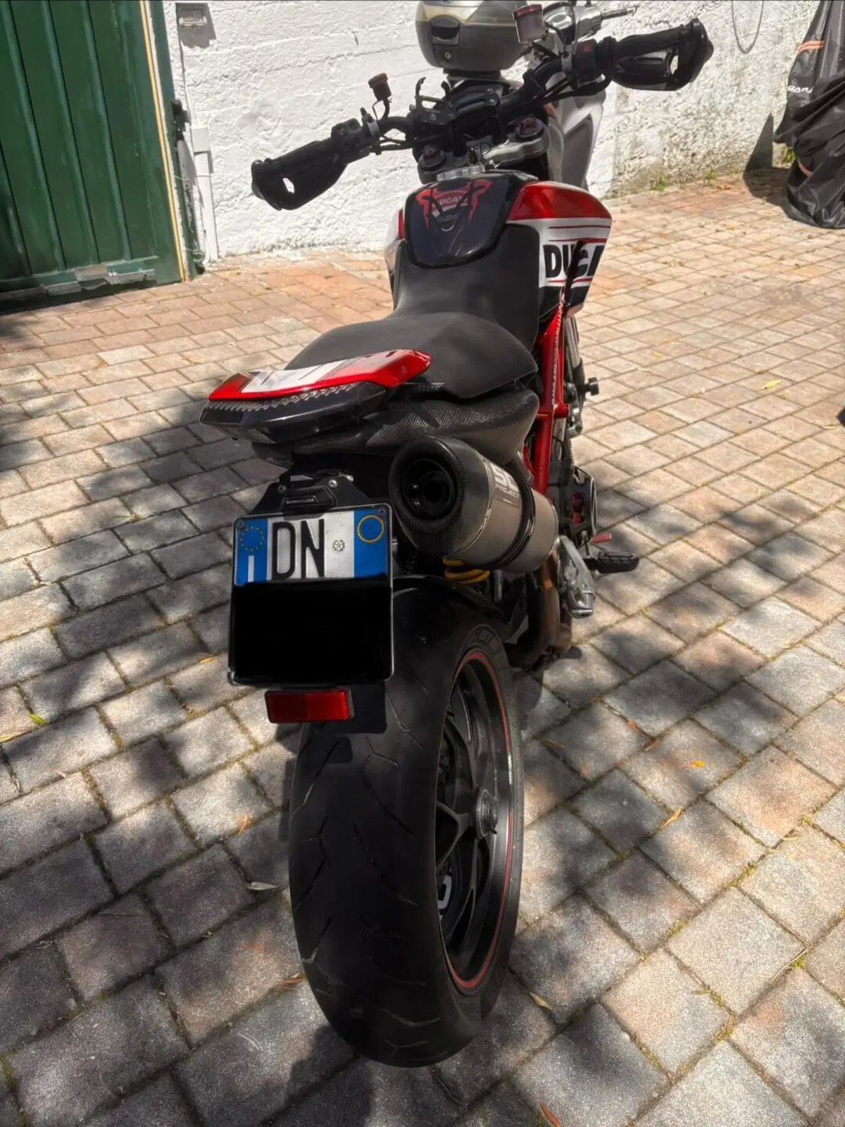 Ducati Hypermotard 1100 (2007 - 09) (6)