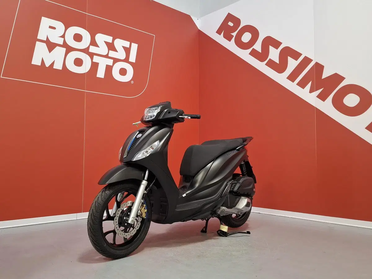 Piaggio Medley 200 S (2025 - 26) (3)