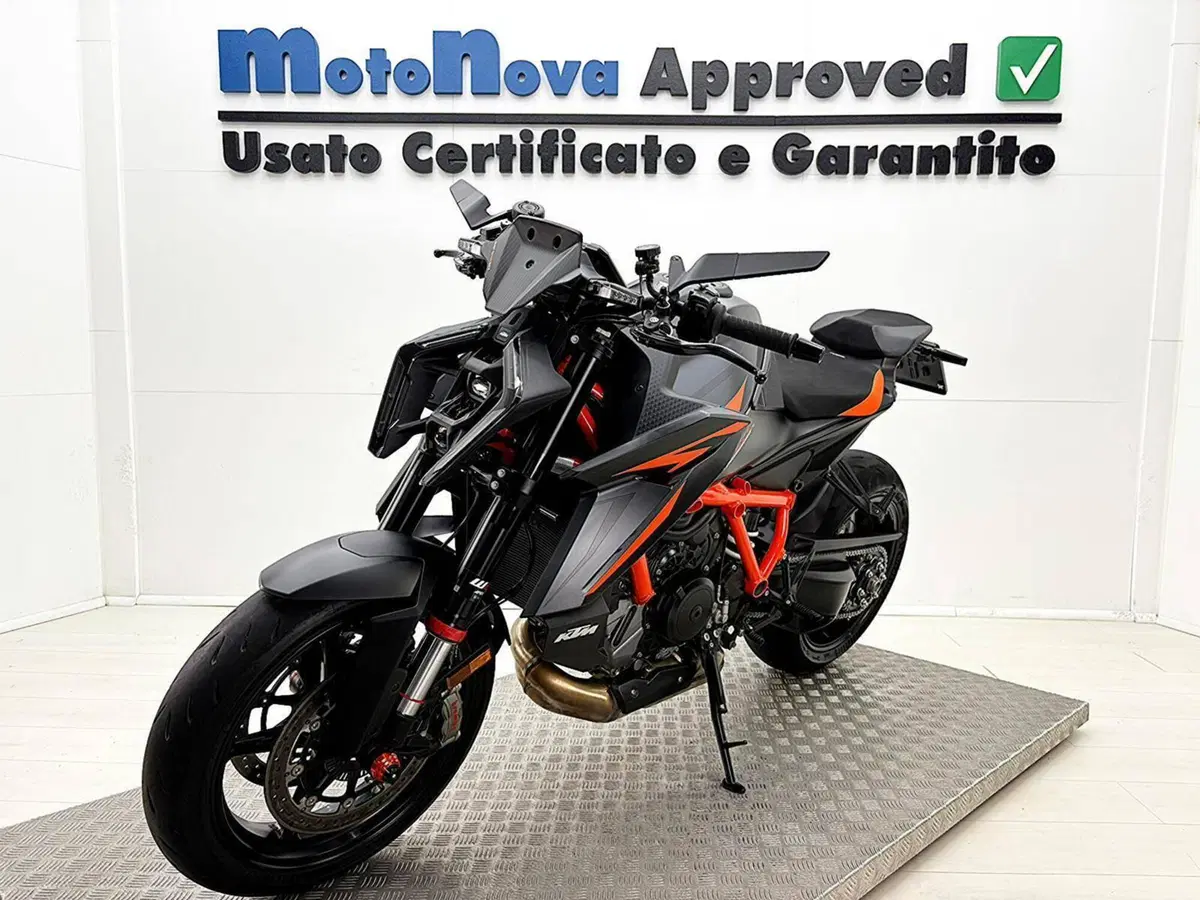 KTM 1390 Super Duke R (2024 - 26) (3)