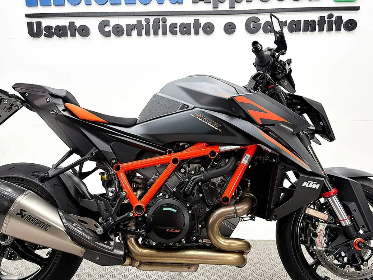 KTM 1390 Super Duke R (2024 - 26) (8)