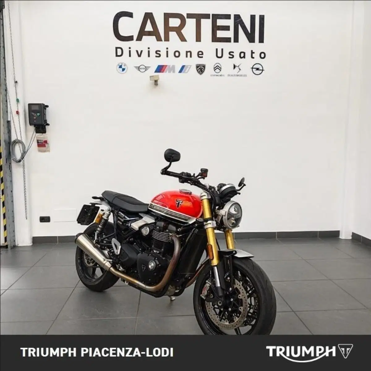 Triumph Speed Twin 1200 RS (2025 - 26) (2)