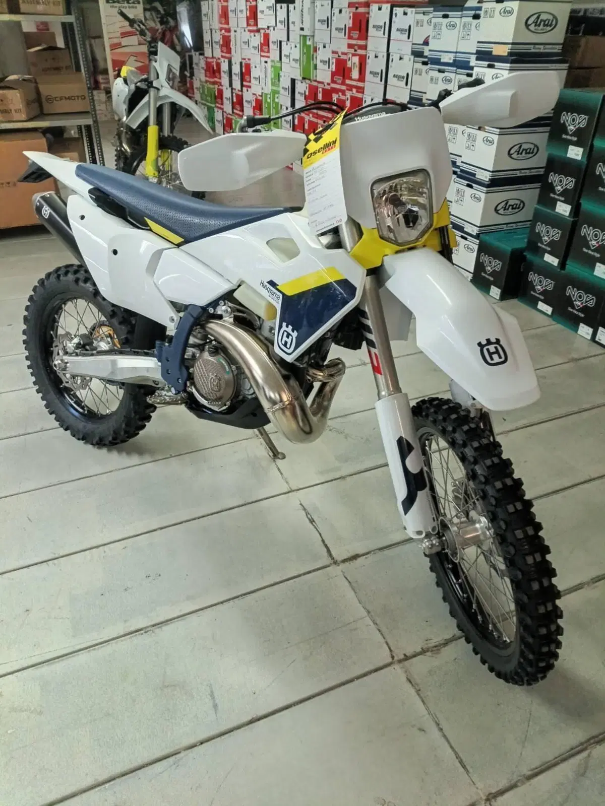 Husqvarna TE 250 (2025) (5)