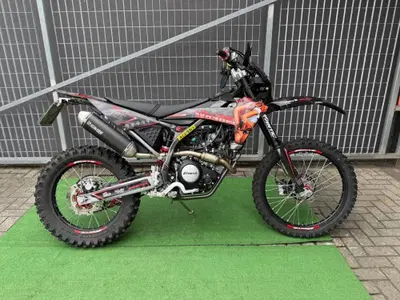 Fantic Motor XEF 125 Performance (2023 - 24) usata