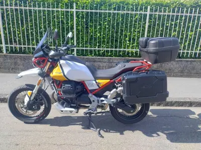 Moto Guzzi V85 TT Evocative Graphics (2019 - 20) usata