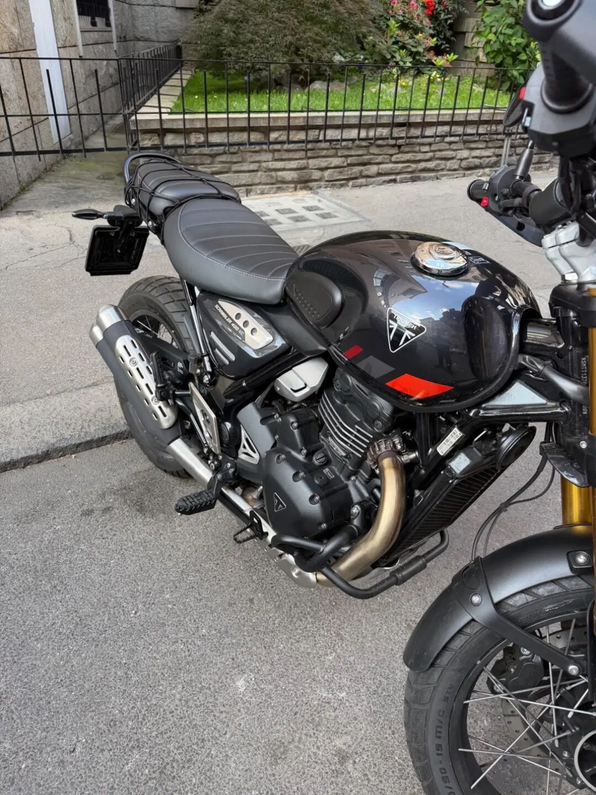 Triumph Scrambler 400 XC (2025 - 26) (4)
