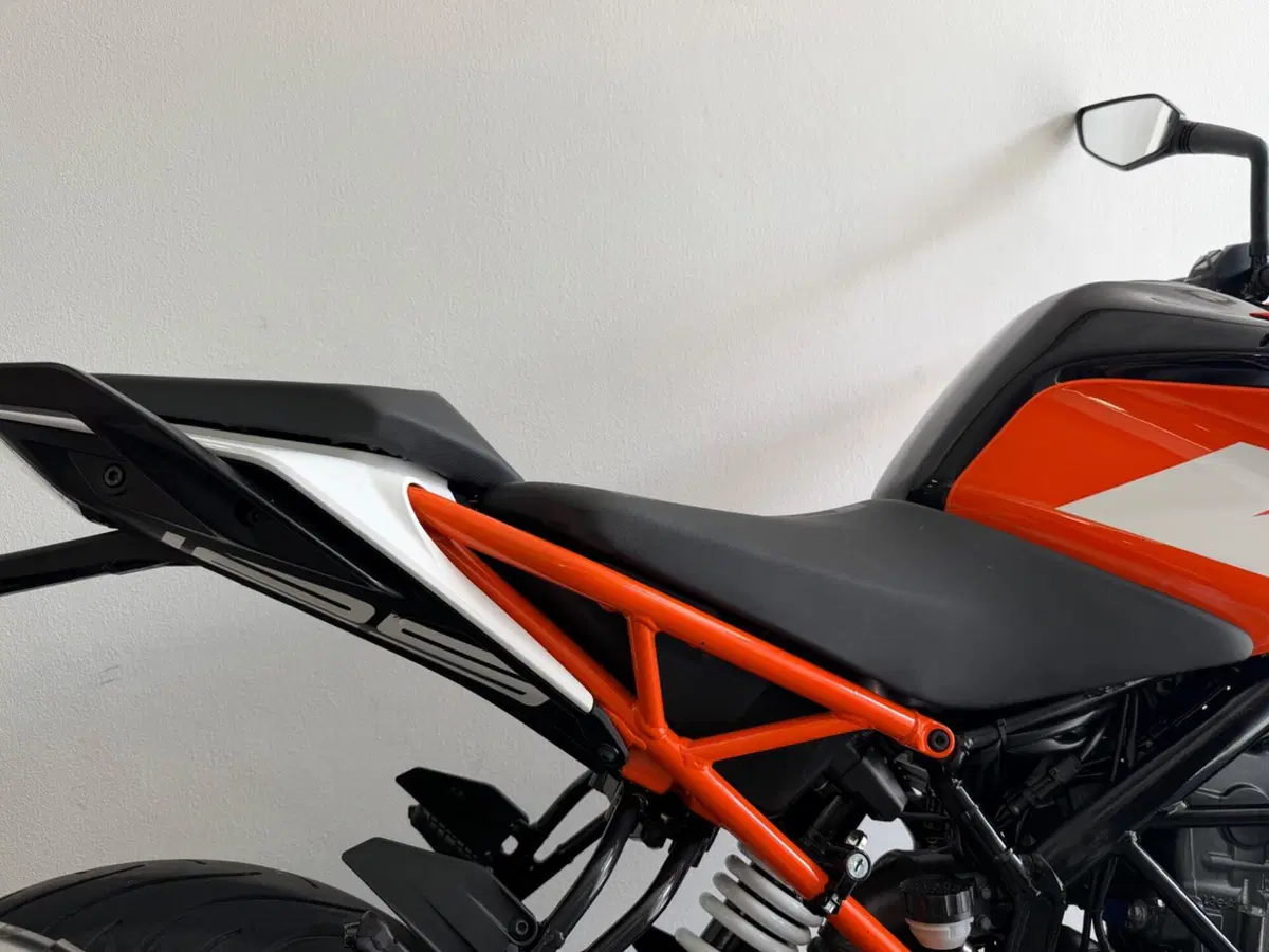 KTM 125 Duke ABS (2017 - 20) (11)