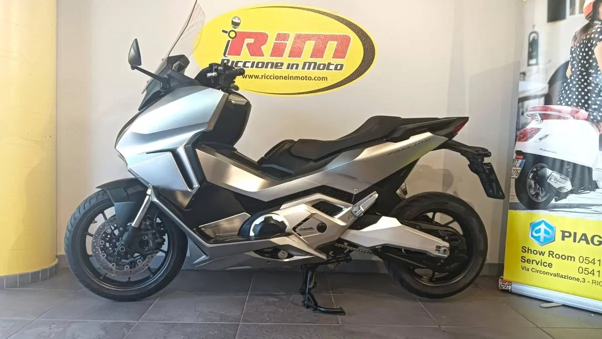 Honda Forza 750 DCT (2021 - 24) (4)