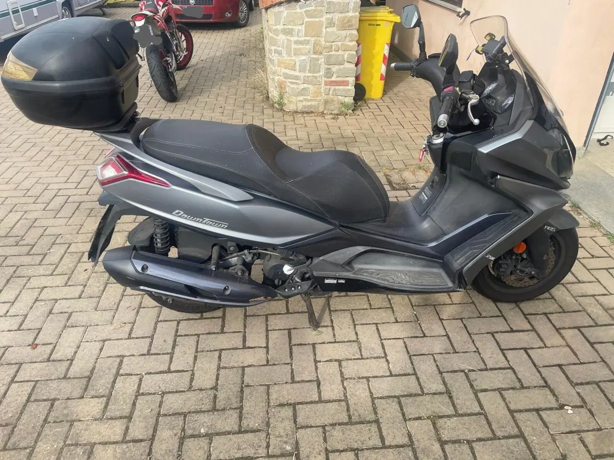 Kymco Downtown 350i ABS (2015 - 17) (4)