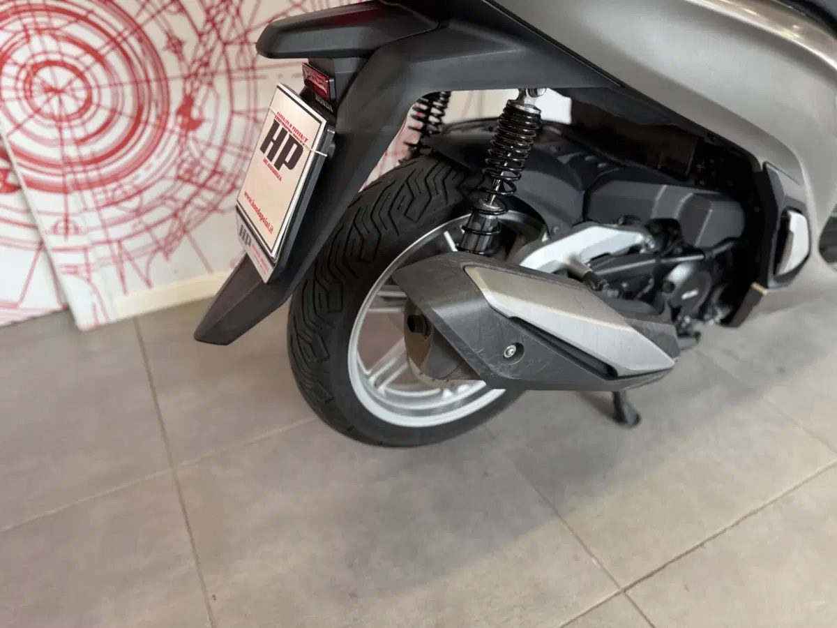 Honda SH 350 (2021 - 24) (11)