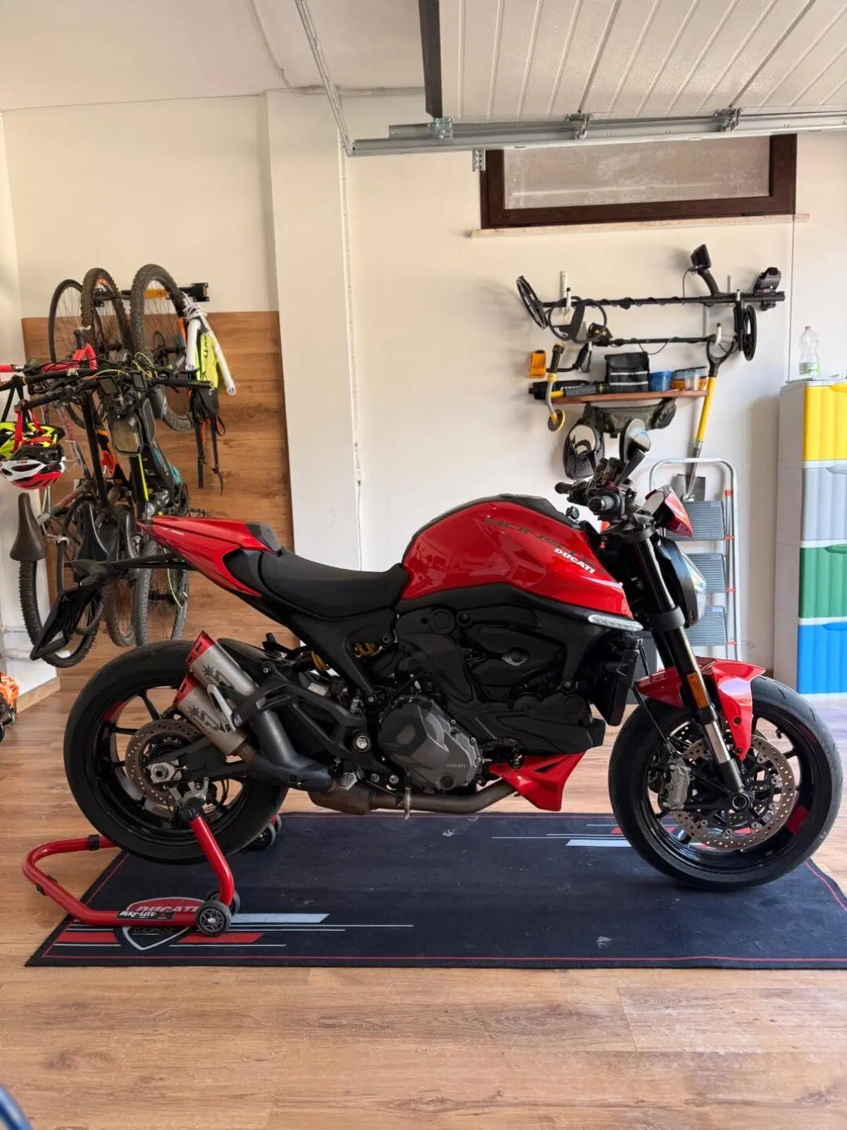 Ducati Monster 937 + (2021 - 25) (5)