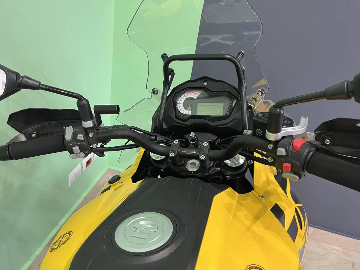 Benelli TRK 502X (2021 - 26) (12)