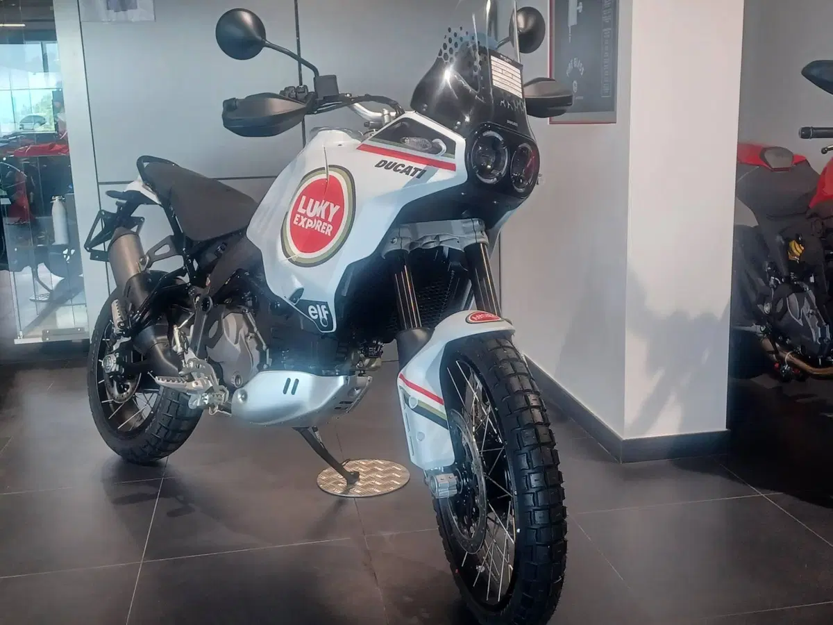 Ducati DesertX (2022 - 25) (2)