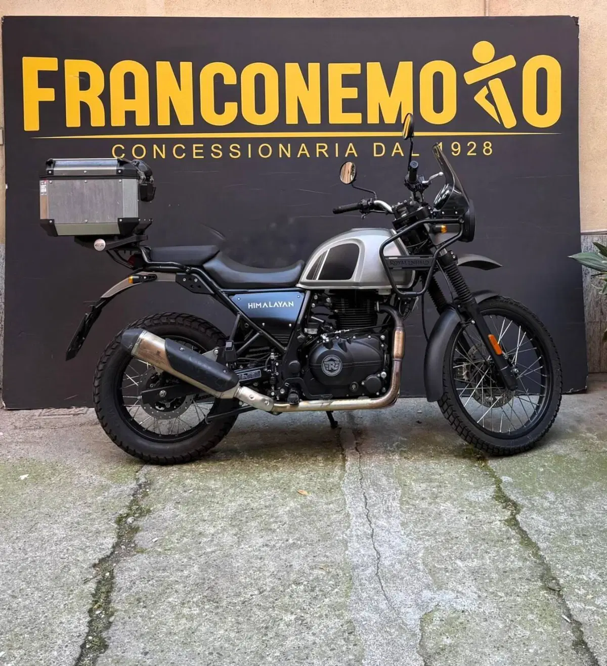 Royal Enfield Himalayan 411 (2021 - 24) (2)