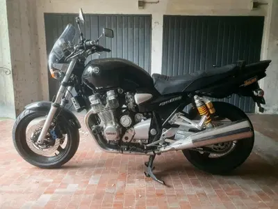 Yamaha XJR 1300 (2002 - 06) usata