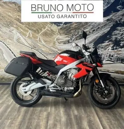 Aprilia Tuono 457 (2025 - 26) usata