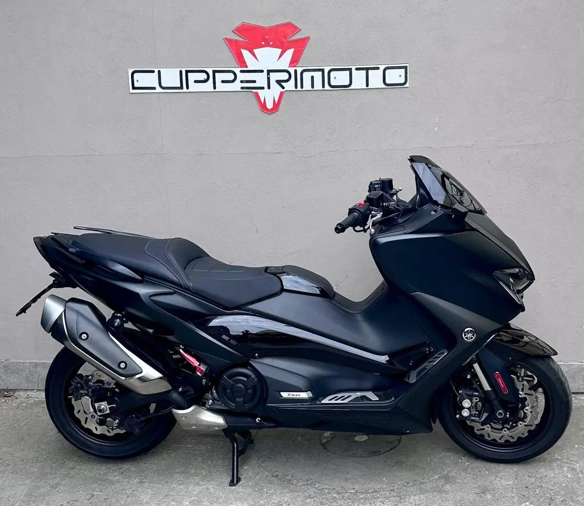 Yamaha T-Max 560 (2020 - 21)