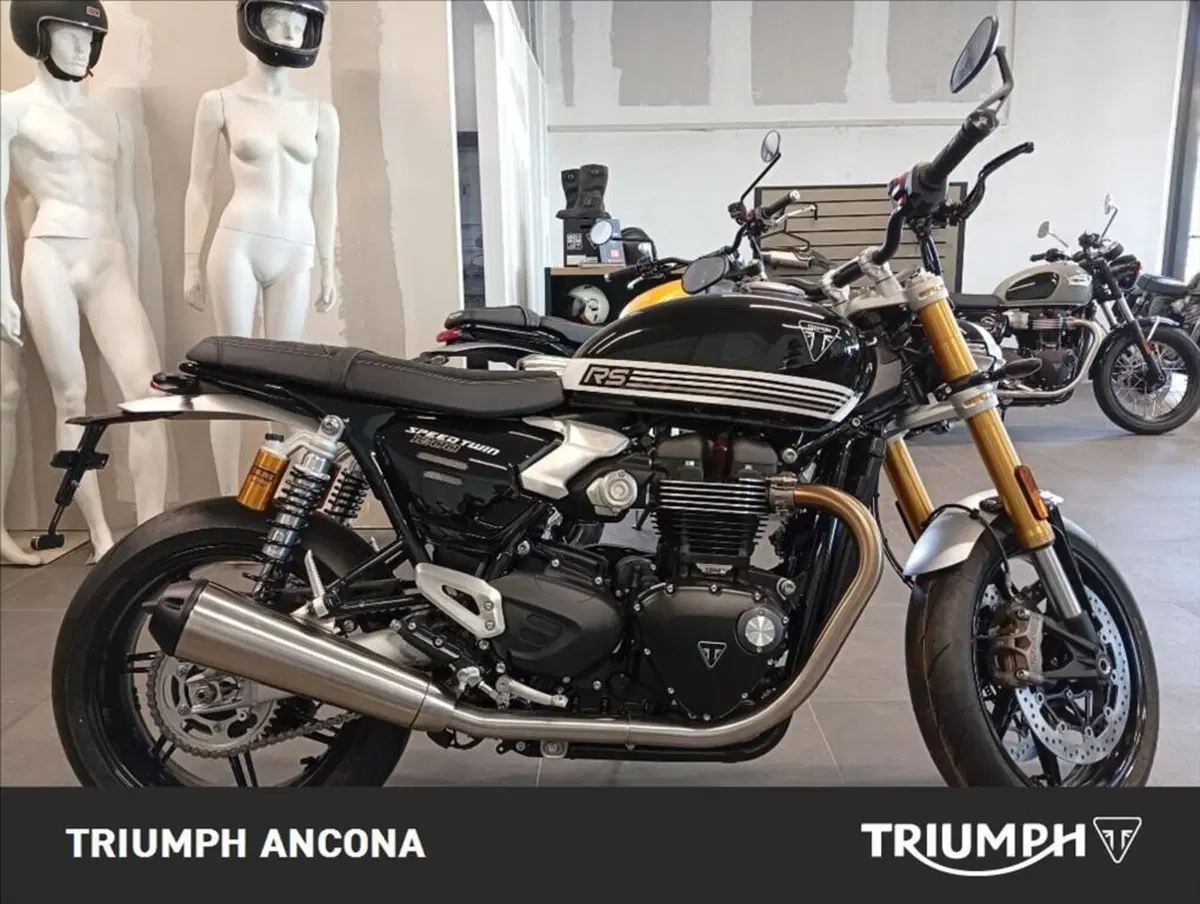 Triumph Speed Twin 1200 RS (2025 - 26) (2)