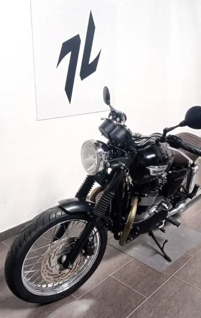 Triumph Bonneville T100 (2008 - 16) usata