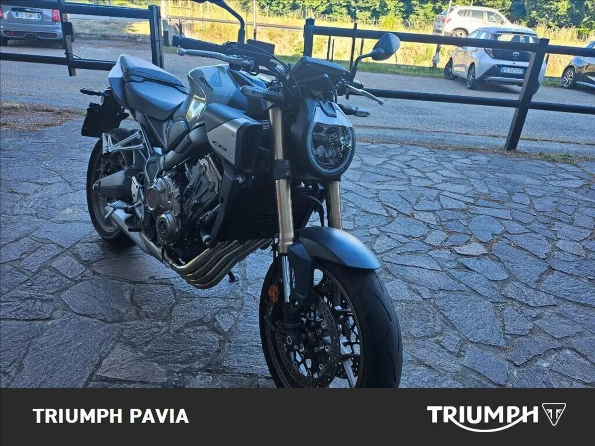 Honda CB 650 R (2024 - 25) (7)