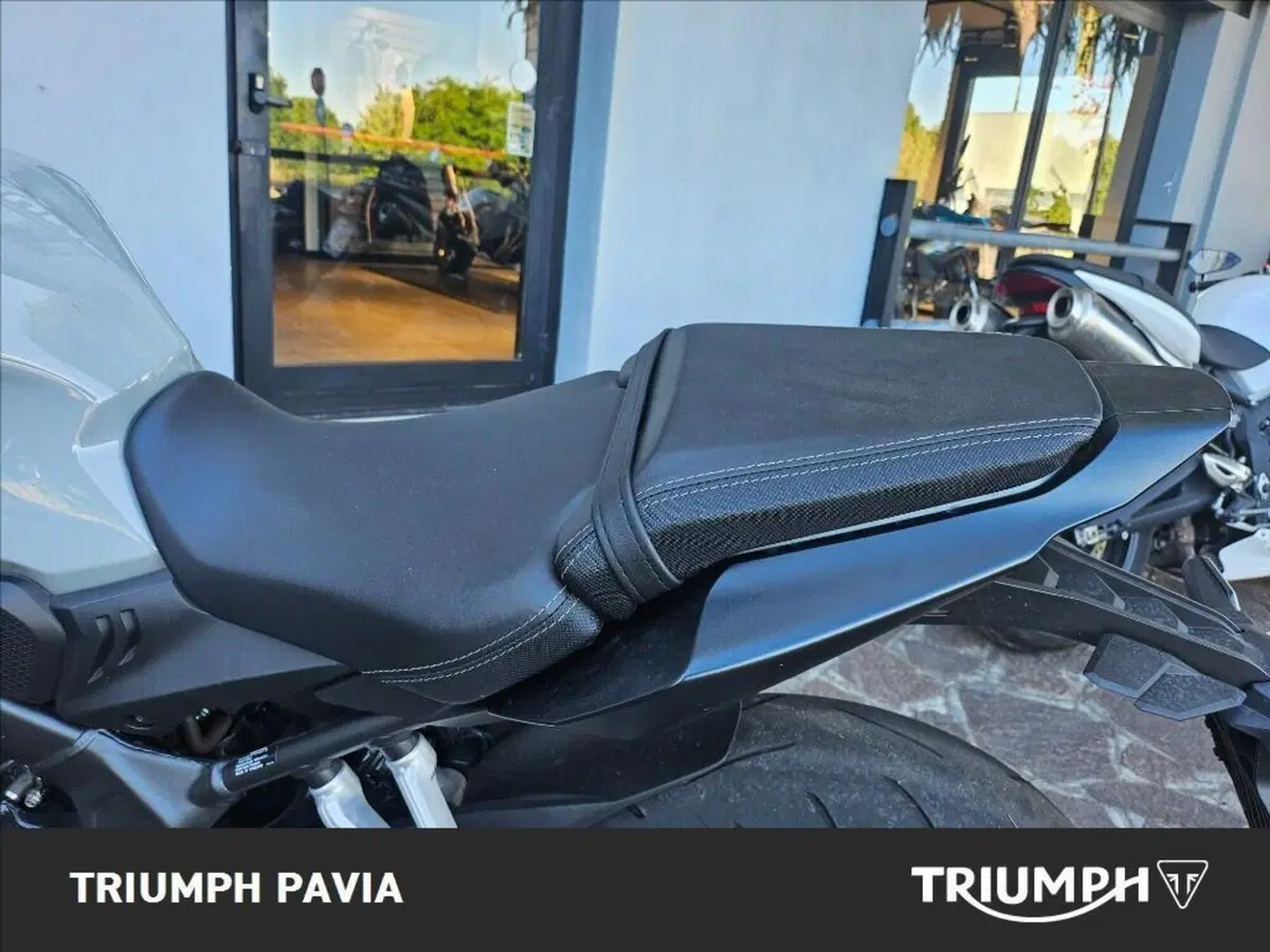 Honda CB 650 R (2024 - 25) (15)