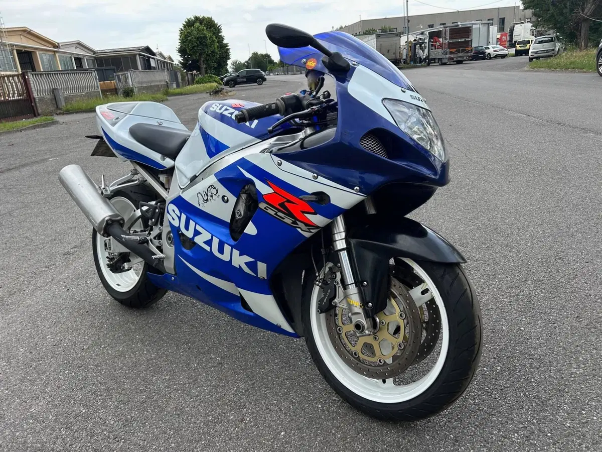 Suzuki GSX R 750 (1999 - 03) (7)