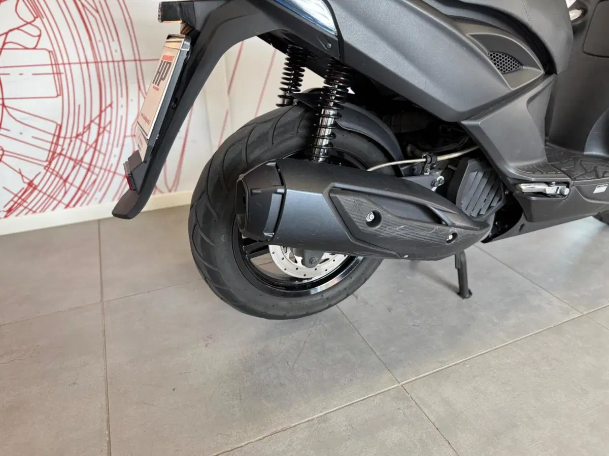 Kymco Agility 125 R16 Power Up (2021 - 26) (11)