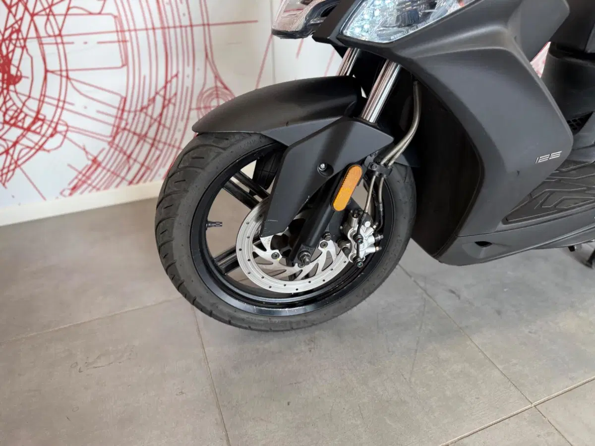 Kymco Agility 125 R16 Power Up (2021 - 26) (13)
