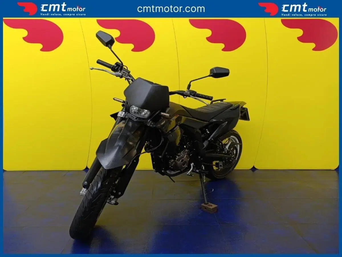 Kl KXE 125 Motard (2022 - 24) (2)
