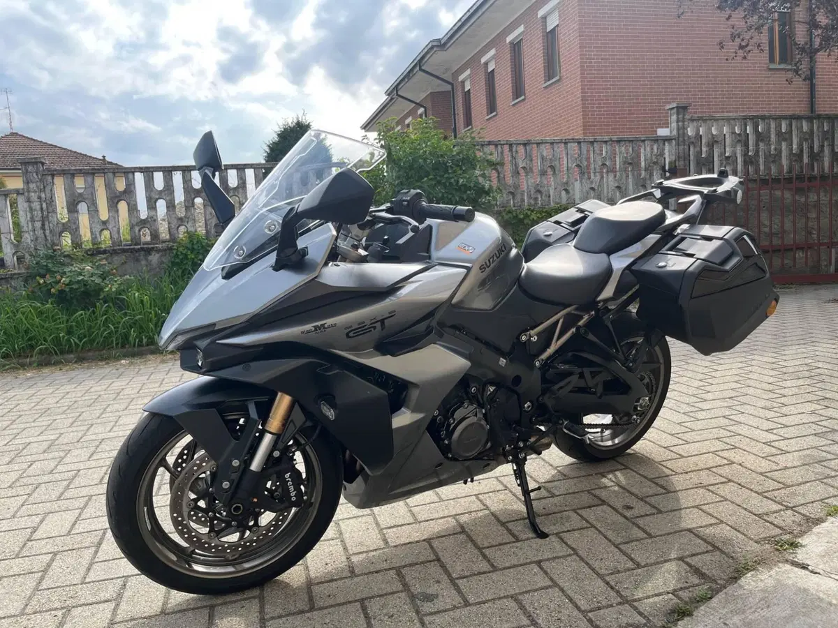 Suzuki GSX-S1000GT (2025 - 26) (2)