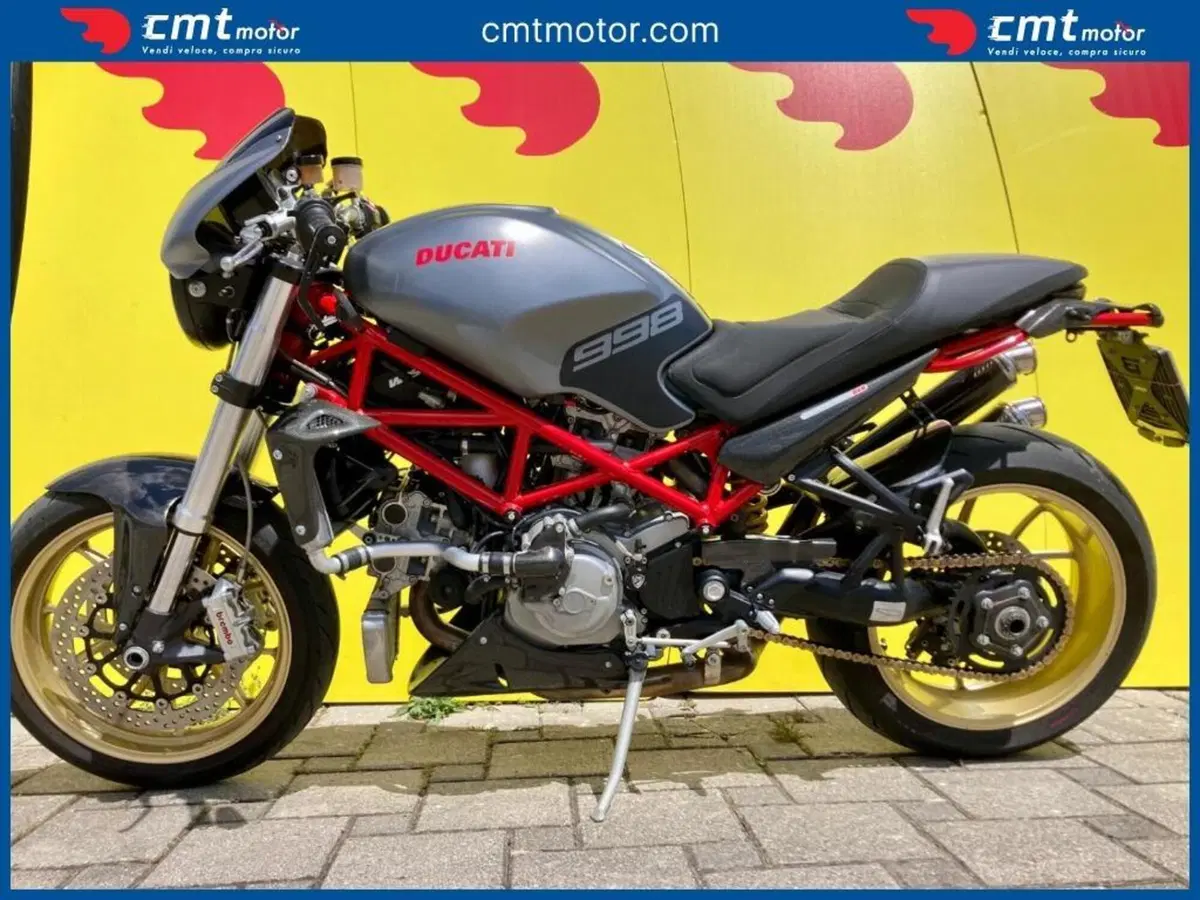 Ducati Monster S4R (2006 - 08) (3)