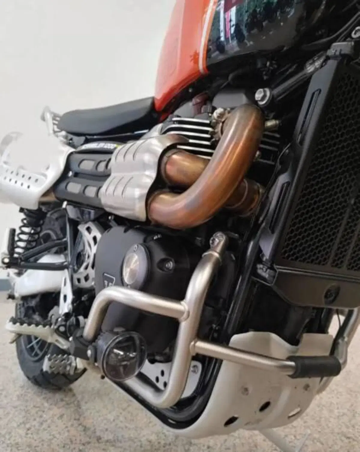Triumph Scrambler 1200 XE (2024 - 25) (5)