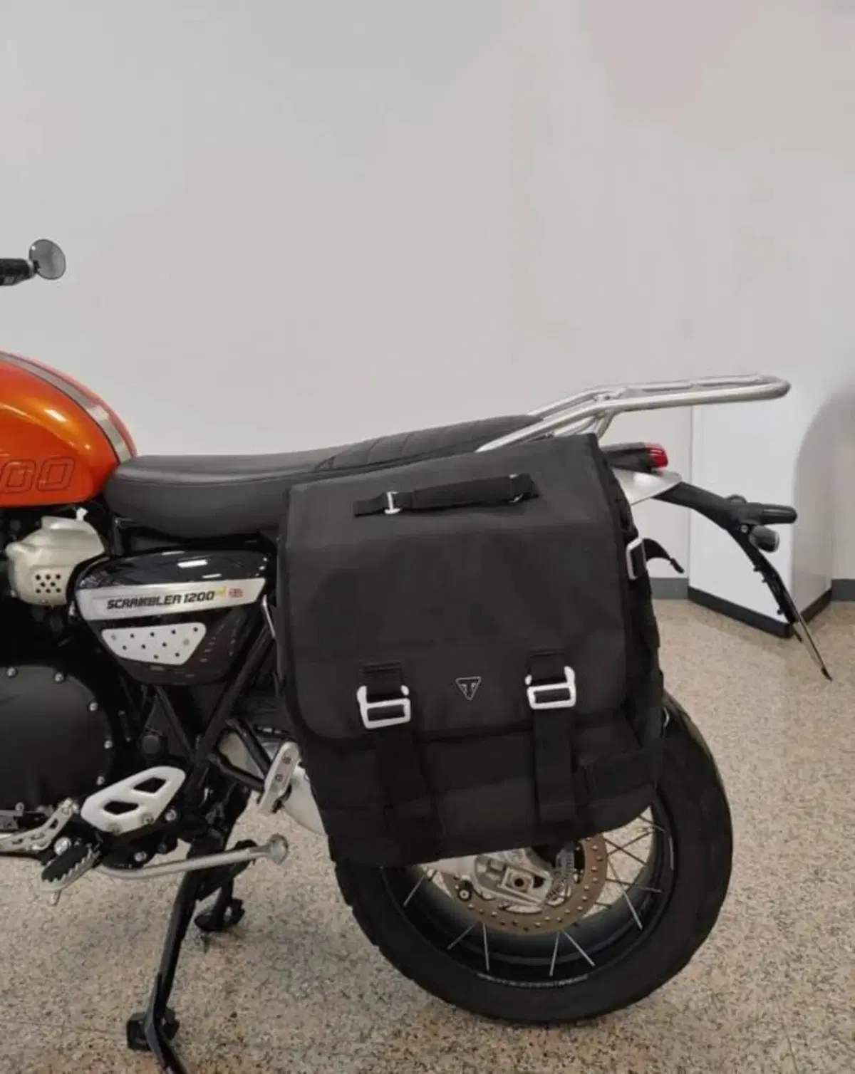 Triumph Scrambler 1200 XE (2024 - 25) (8)