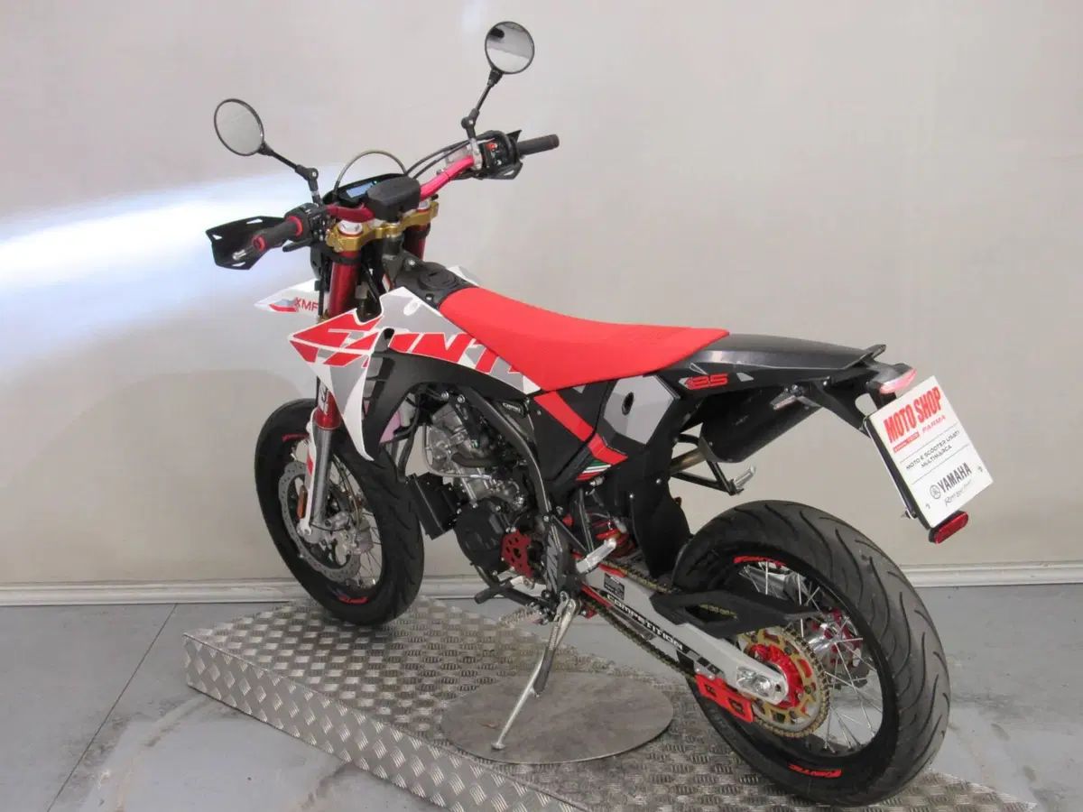 Fantic Motor XMF 125 Competition (2025 - 26) (6)